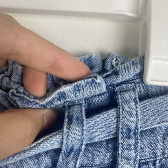 American Eagle Women's Denim Paperbag Pants Size XS Light Wash 100% Cotton - Picture 2 of 10